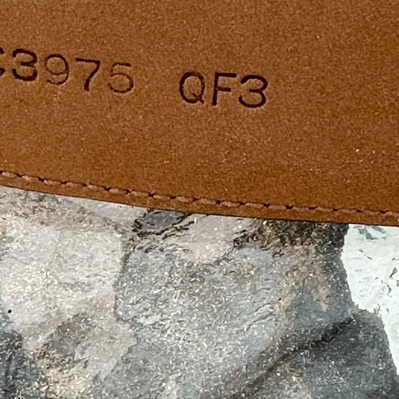 COPY - Vintage Prada belt medium - Picture 7 of 11